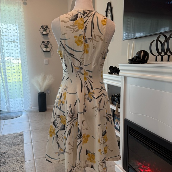 Bar III Yellow and Gray Fit and Flare Midi Dress - Picture 5 of 6